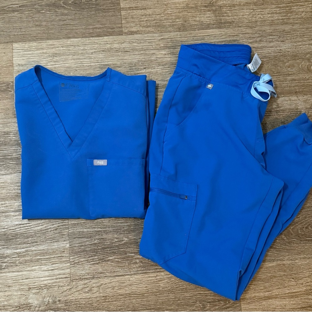Women’s Figs Royal Blue Scrub set size small.